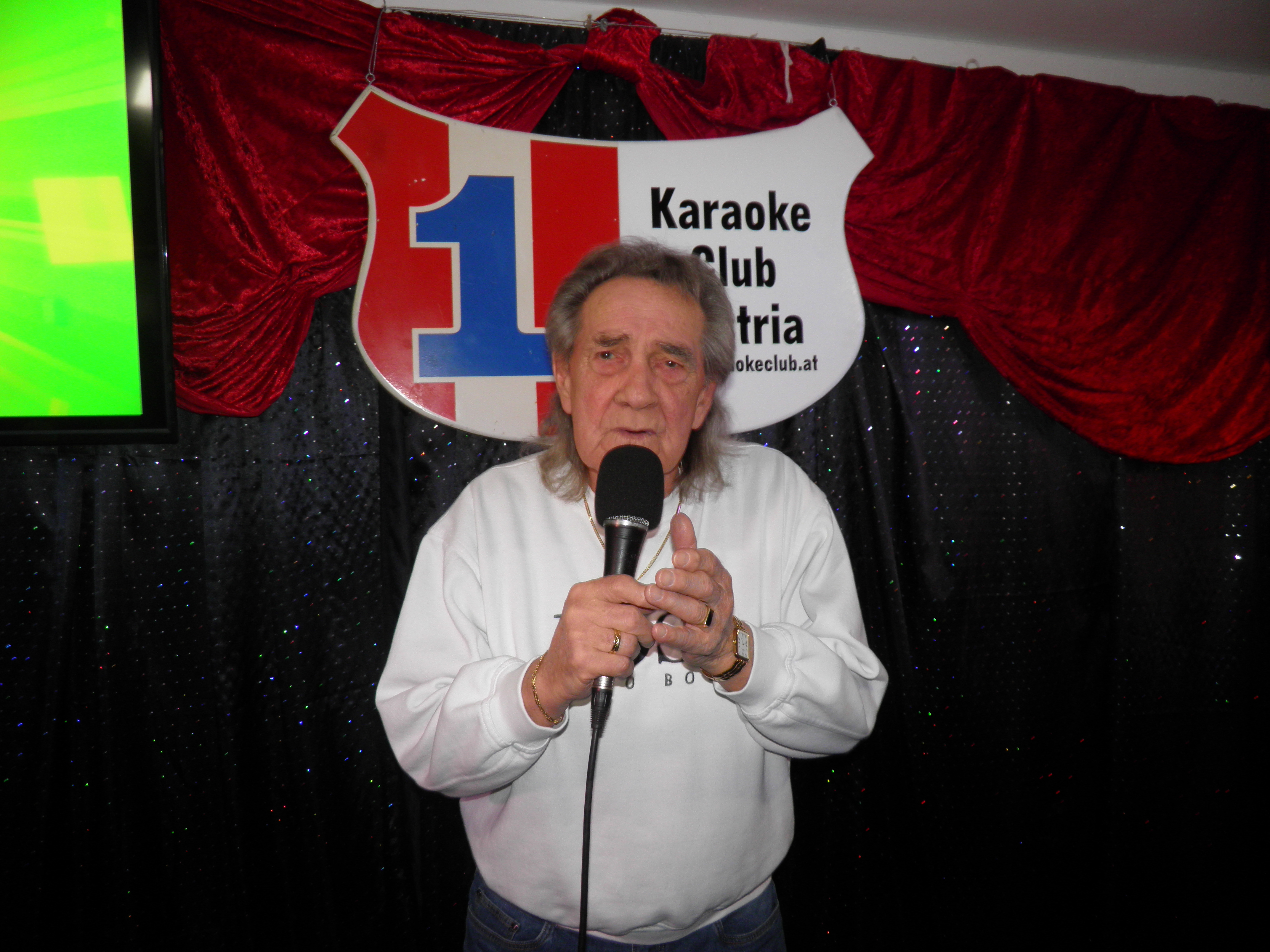 ../clientdata/karaokeclub/photos/aktuell/P1160007.JPG