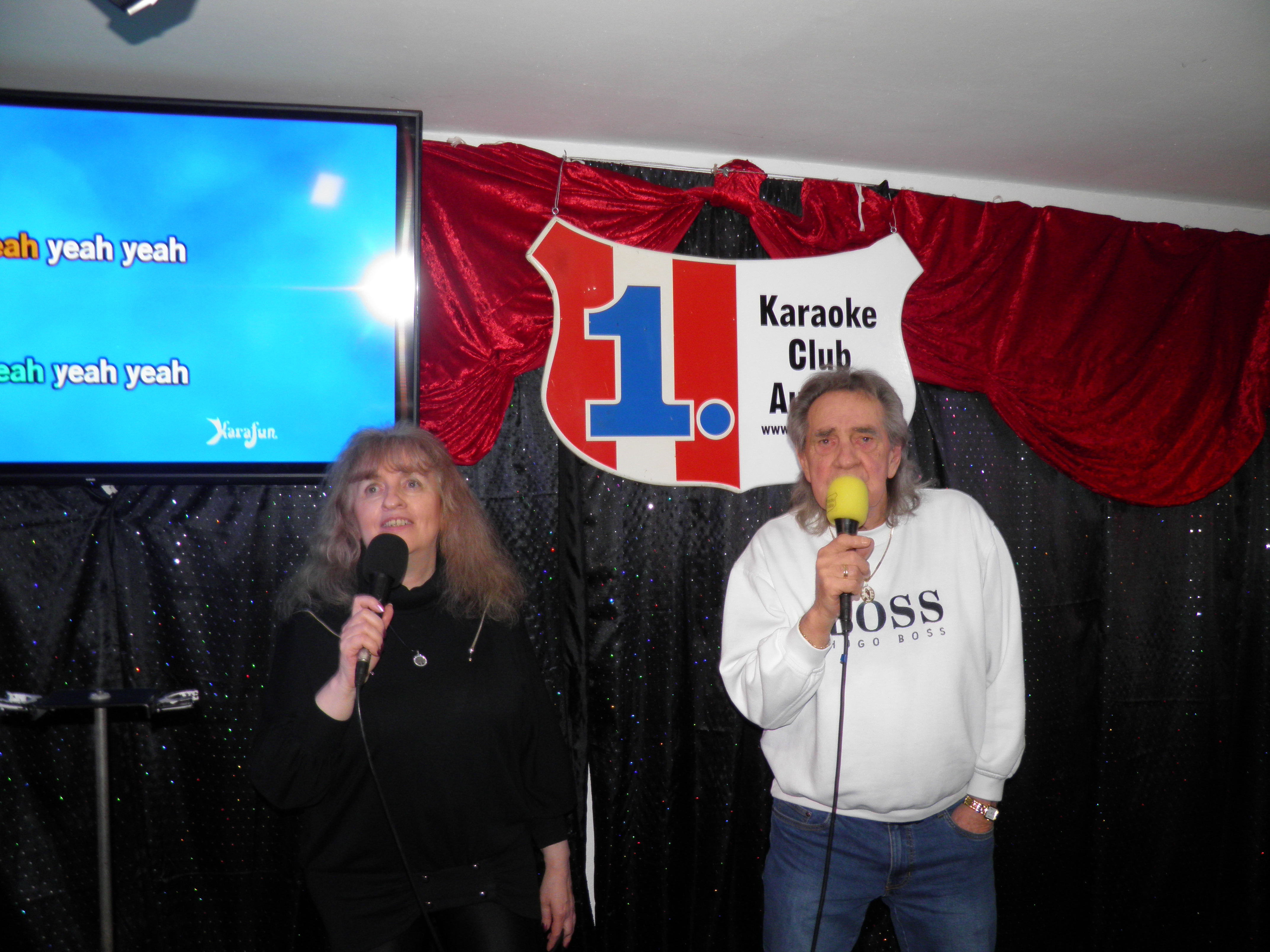 ../clientdata/karaokeclub/photos/aktuell/P1160025.JPG