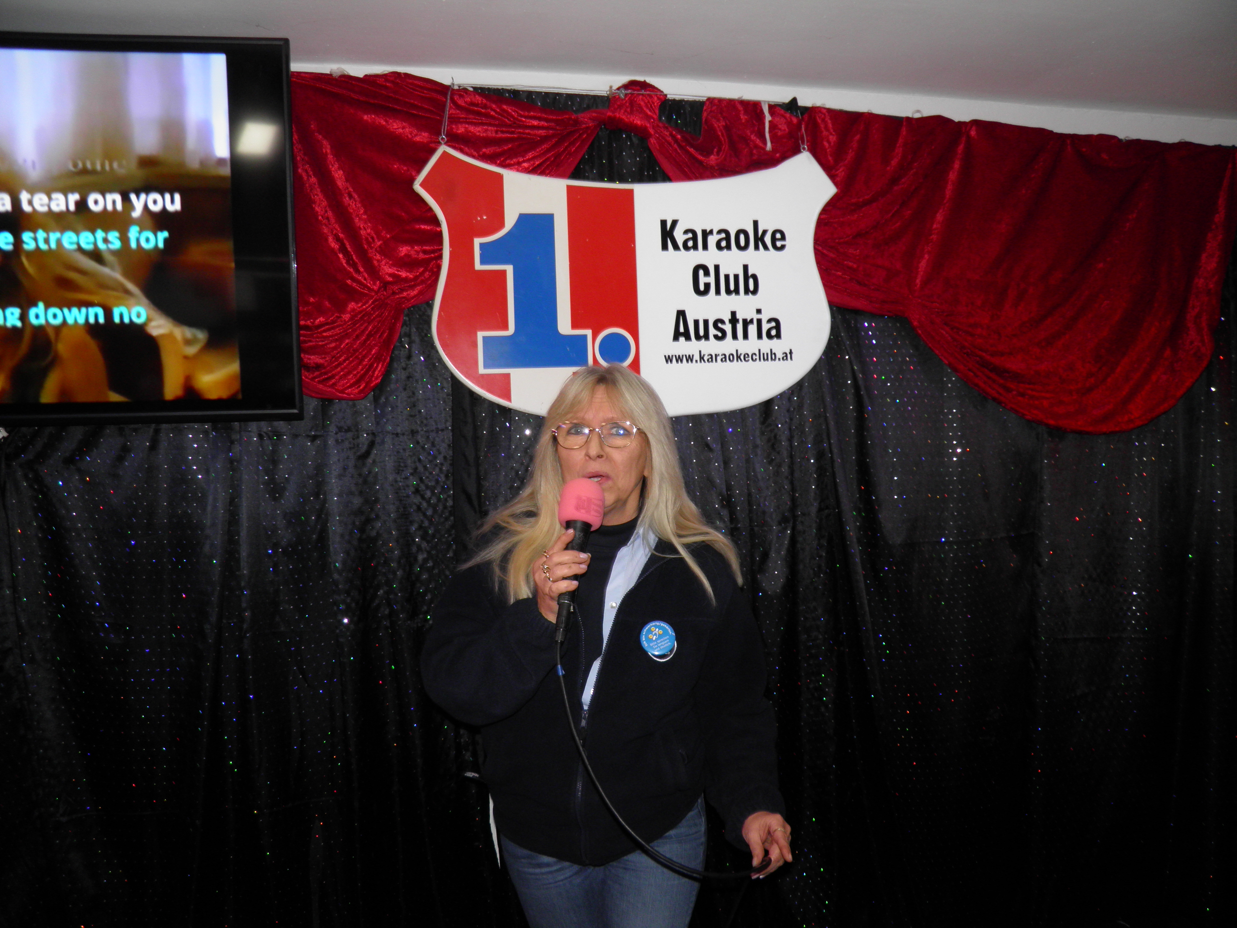 ../clientdata/karaokeclub/photos/vormonat/images/177258156818.JPG