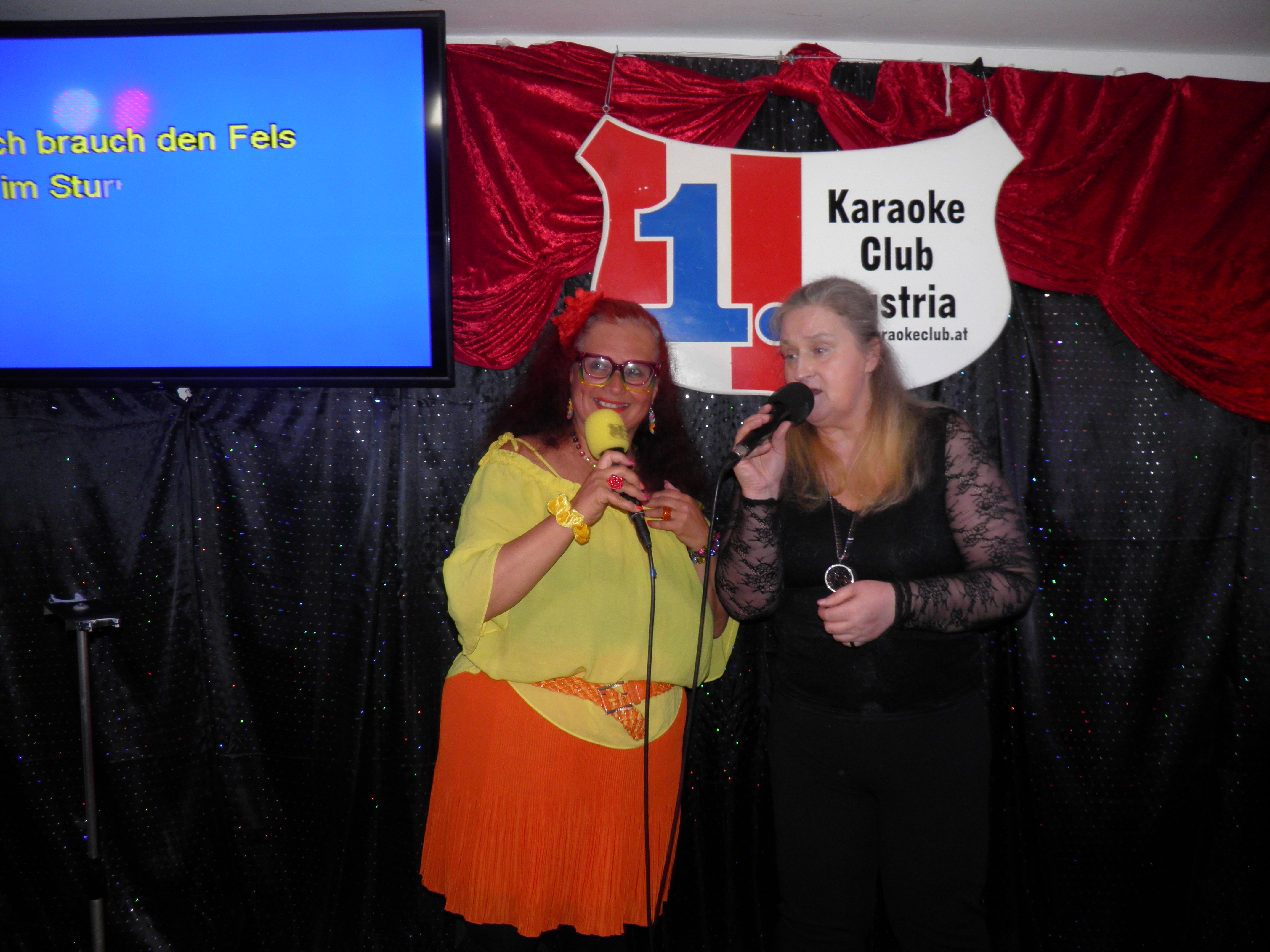 ../clientdata/karaokeclub/photos/vormonat/images/177723620023.JPG
