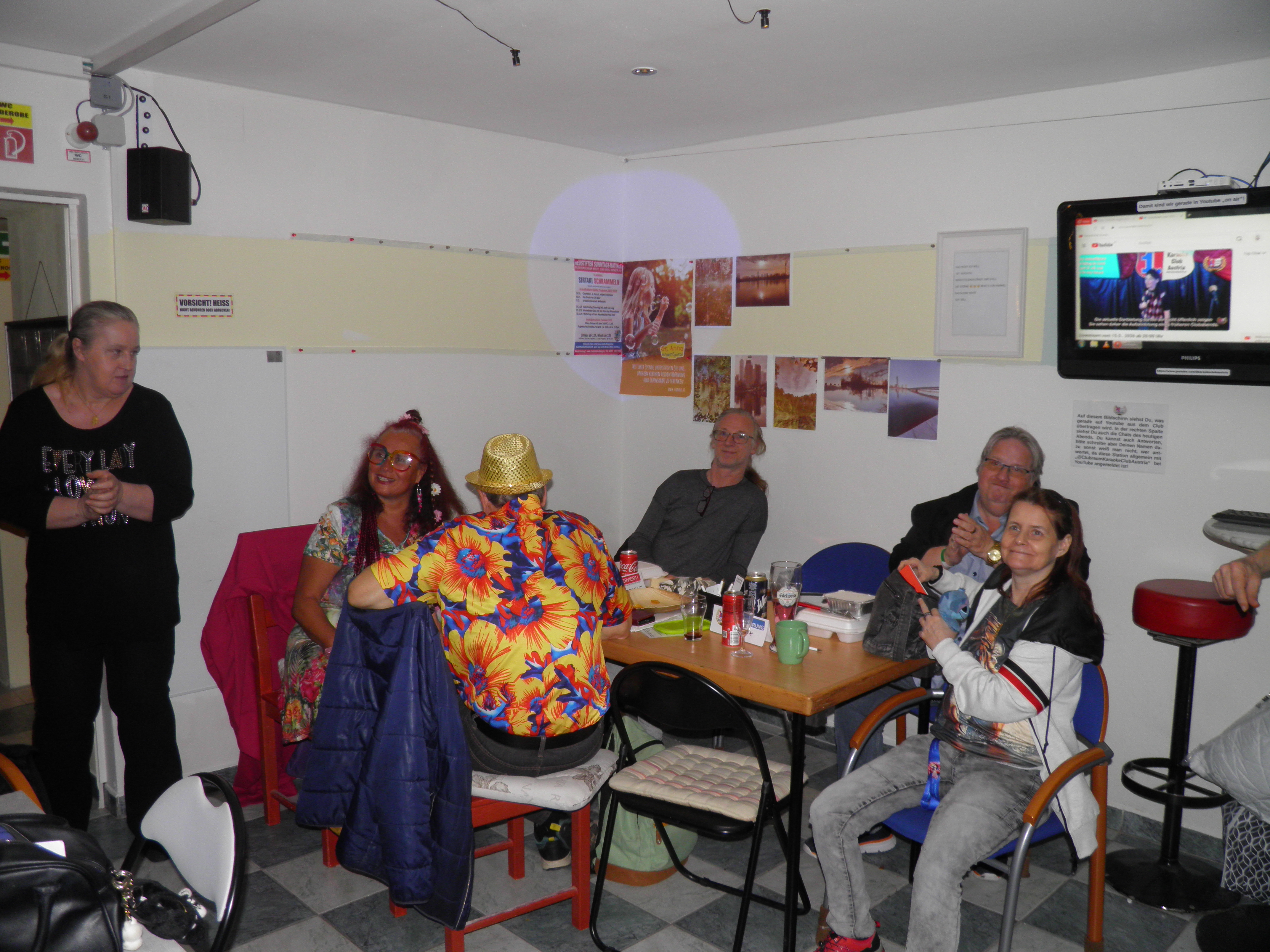 ../clientdata/karaokeclub/photos/vormonat/images/178101231813.JPG ../clientdata/karaokeclub/photos/vormonat/images/178101231813.JPG