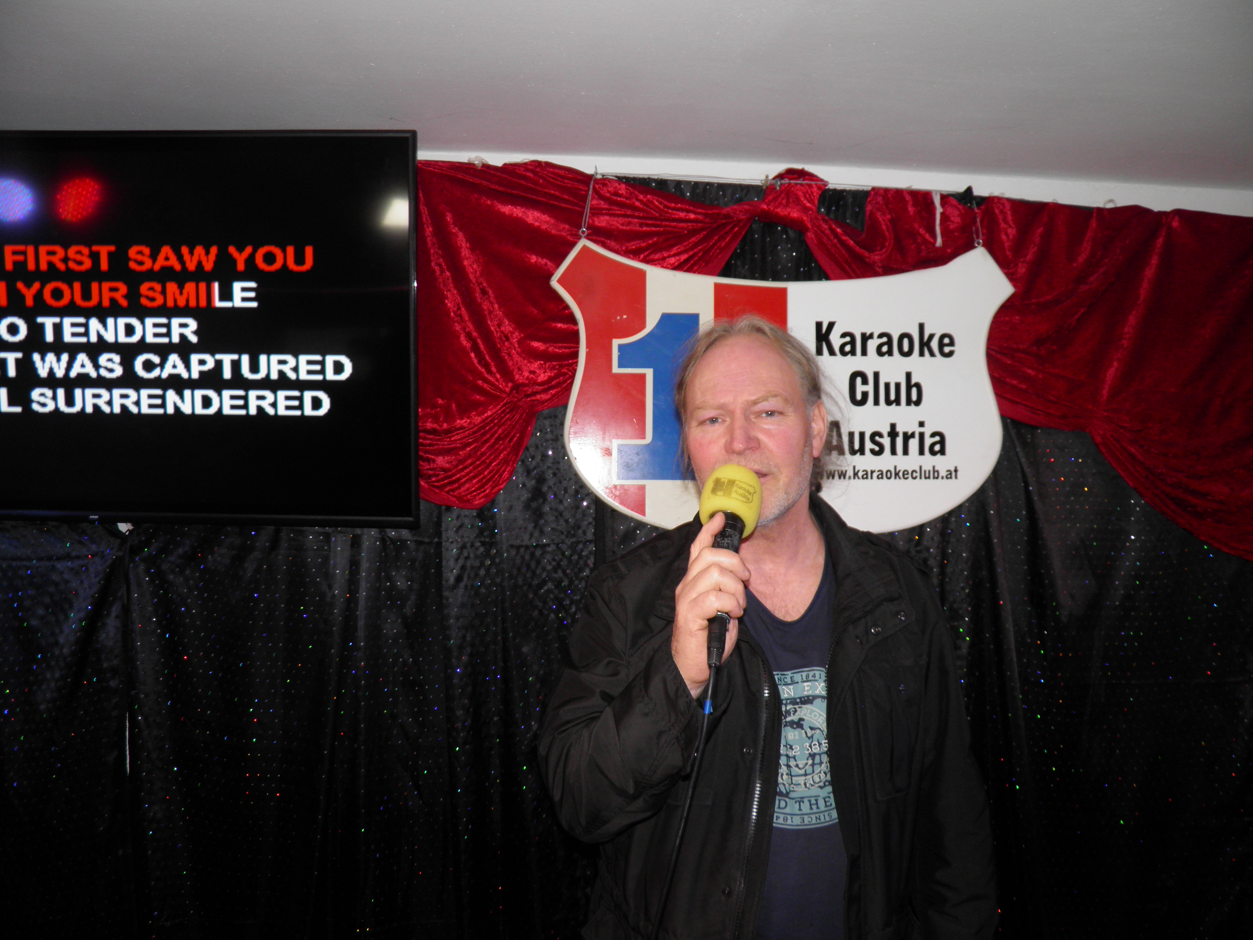 ../clientdata/karaokeclub/photos/vormonat/images/178101239412.JPG ../clientdata/karaokeclub/photos/vormonat/images/178101239412.JPG