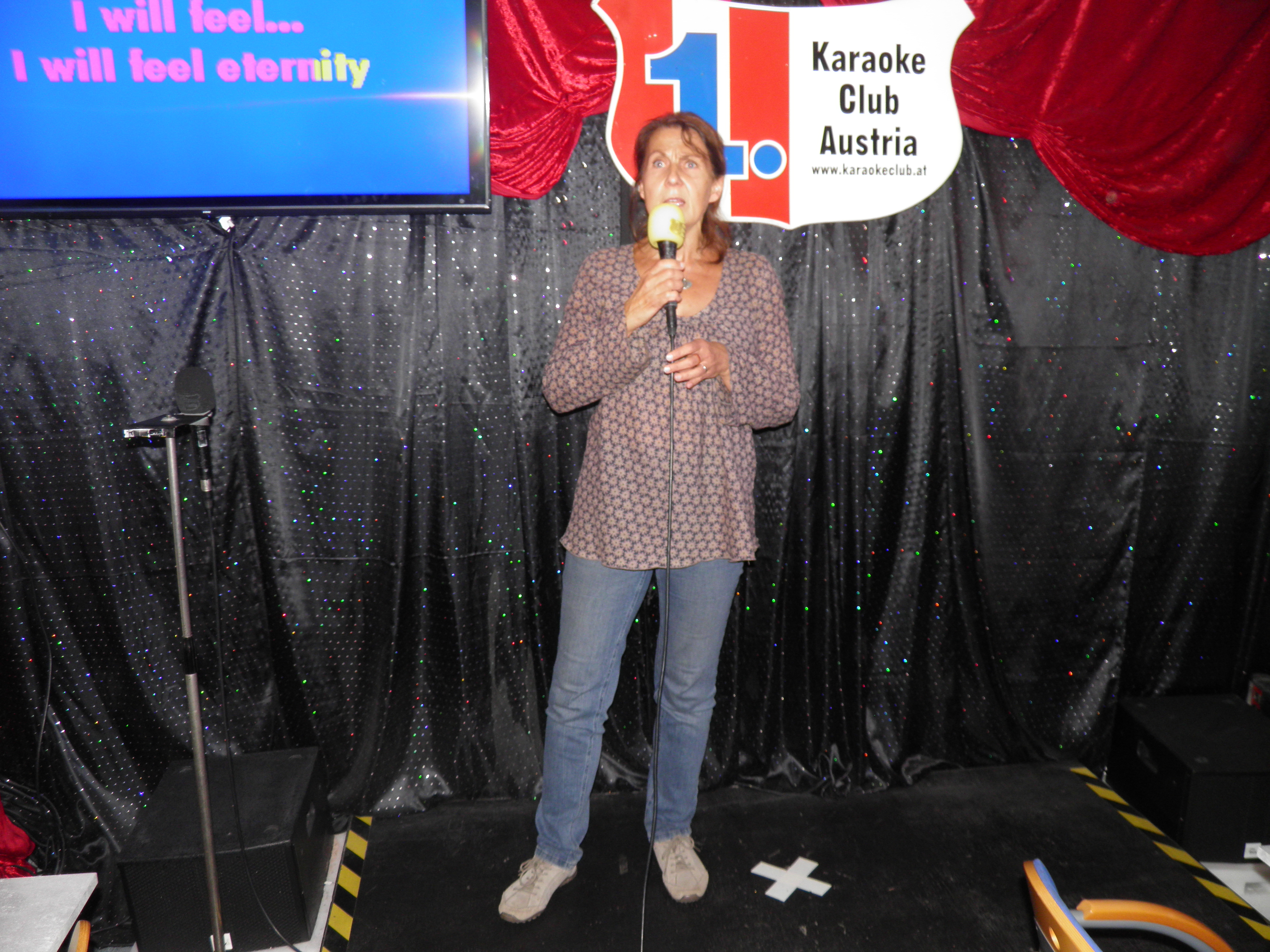 ../clientdata/karaokeclub/photos/vormonat/images/178347140710.JPG ../clientdata/karaokeclub/photos/vormonat/images/178347140710.JPG